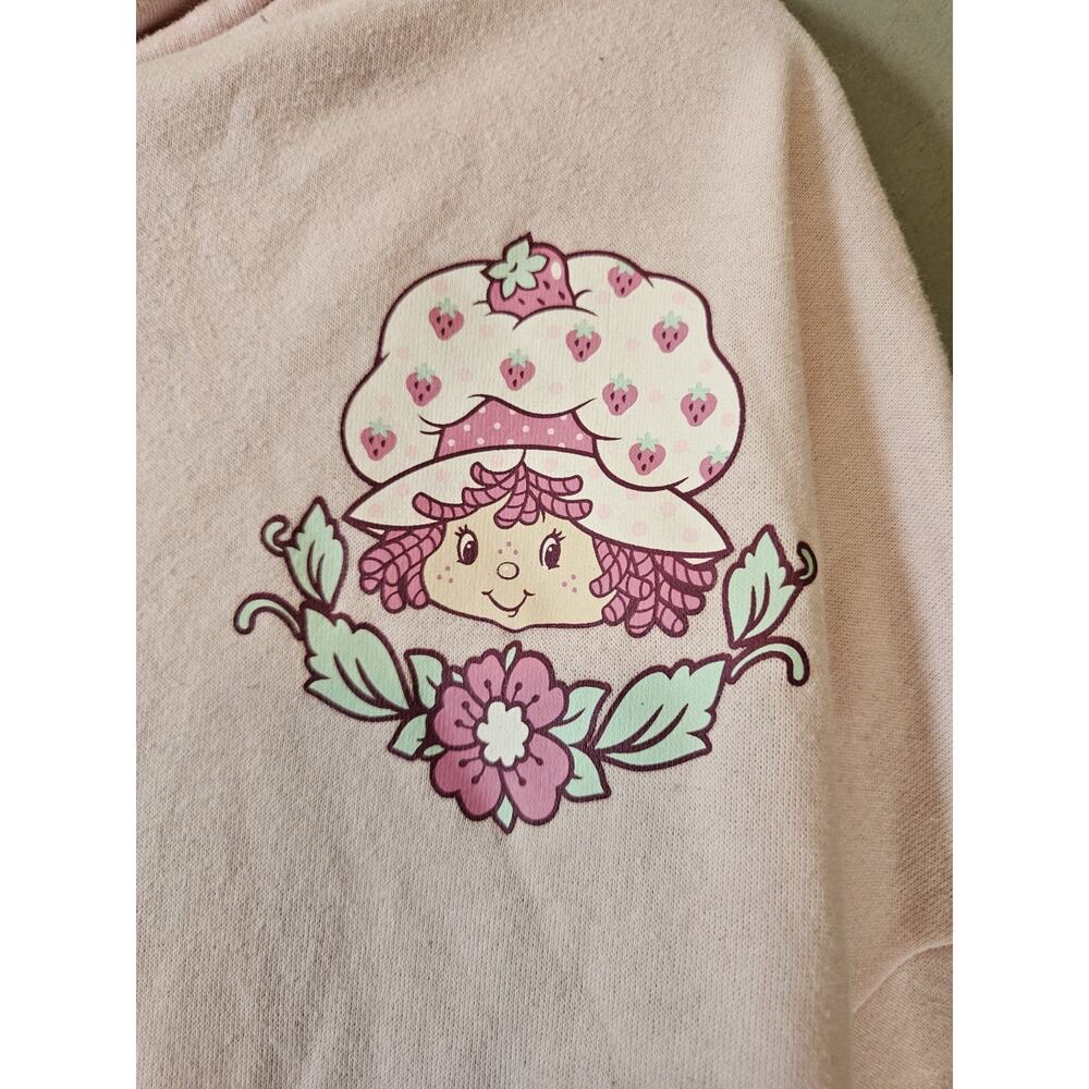 Strawberry Shortcake Women's XL Pink Pullover Hoodie Graphic - Picture 7 of 11